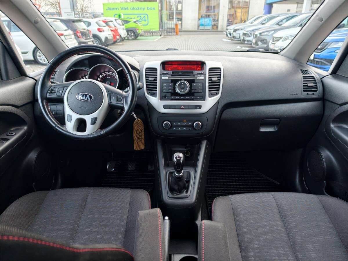 KIA Venga Hatchback 1,4 l 66 kw