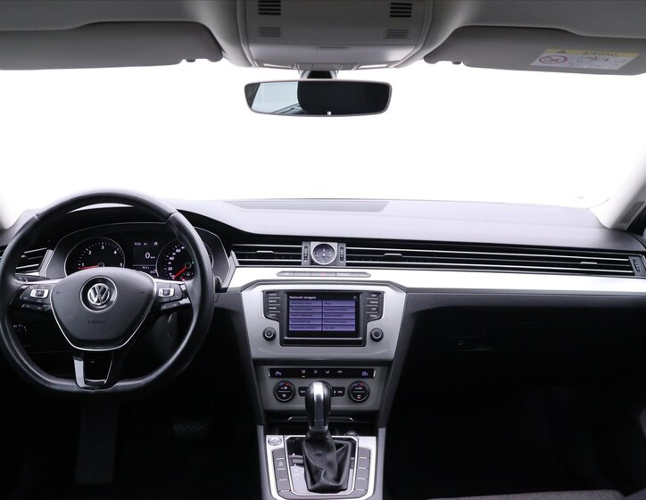 Volkswagen Passat Kombi 2,0 l 110 kw