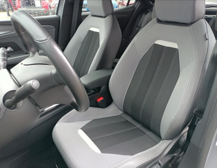 Opel Mokka SUV 1,2 l 100 kw