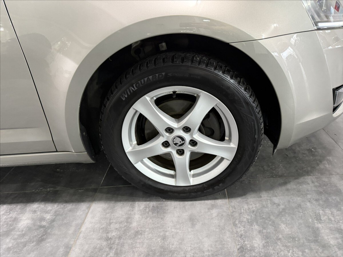 Škoda Octavia Kombi 2,0 l 110 kw