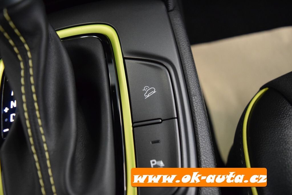 Hyundai Kona Hatchback 1,6 l 100 kw