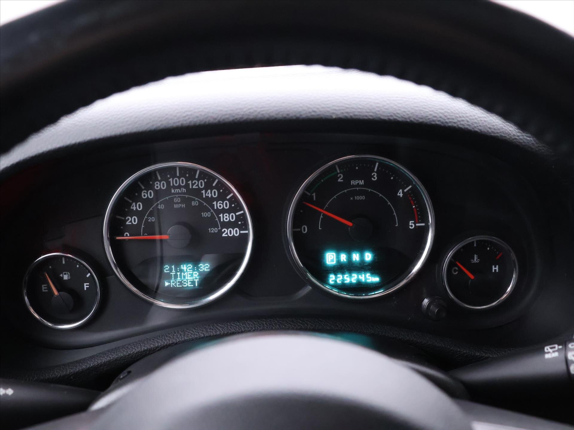 Jeep Wrangler SUV / Terénní 2,8 l 147 kw