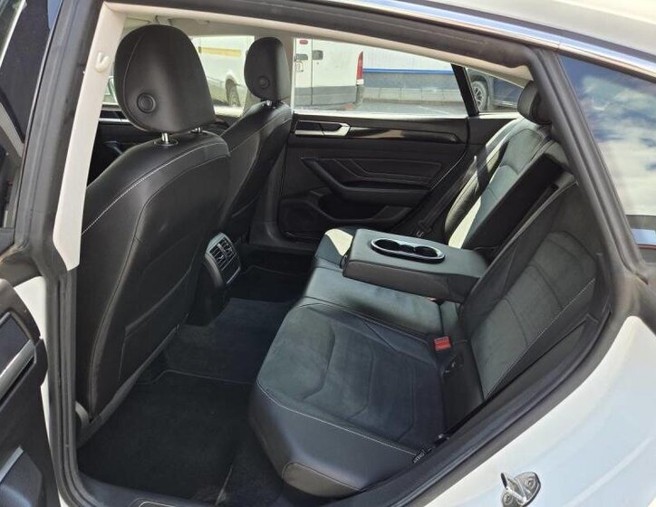 Volkswagen Arteon Liftback 2,0 l 110 kw