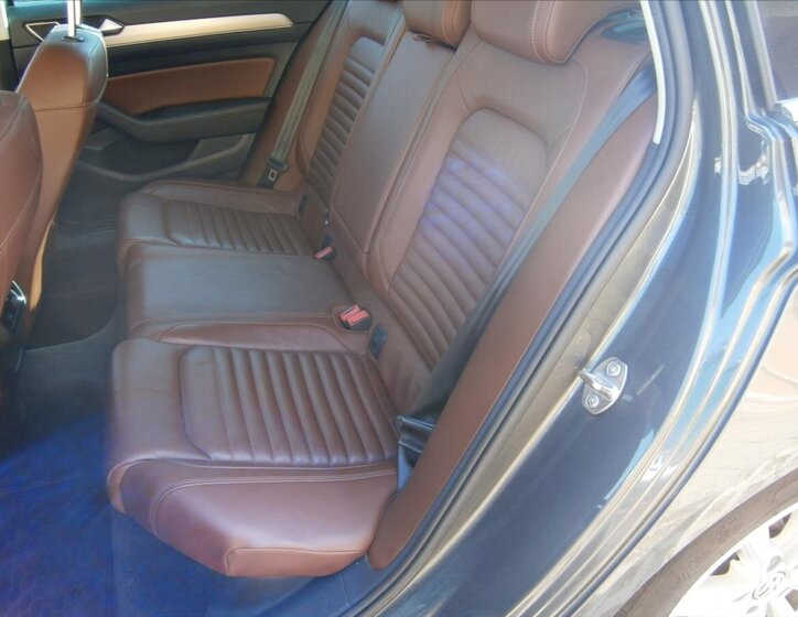 Volkswagen Passat Kombi 2,0 l 110 kw