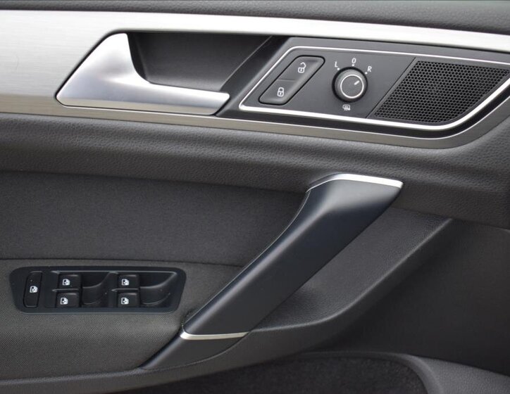 Volkswagen Golf Sportsvan Hatchback 1,4 l 92 kw