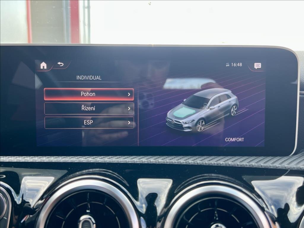 Mercedes-Benz Třídy A Hatchback 2,0 l 110 kw