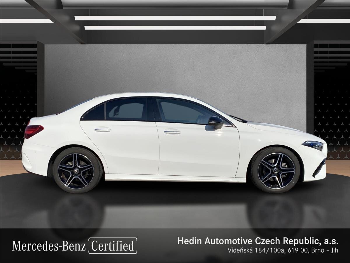 Mercedes-Benz Třídy A Sedan / Limuzína 1,3 l 120 kw