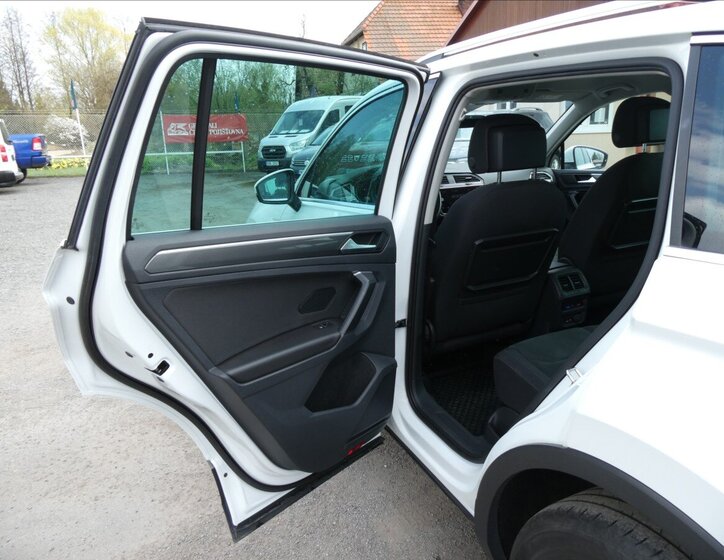 Volkswagen Tiguan SUV / Terénní 2,0 l 140 kw