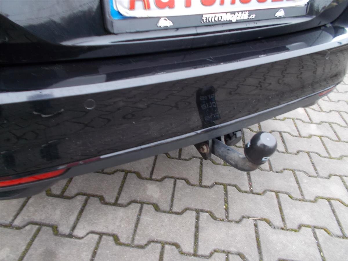 Volkswagen Passat Kombi 2,0 l 110 kw