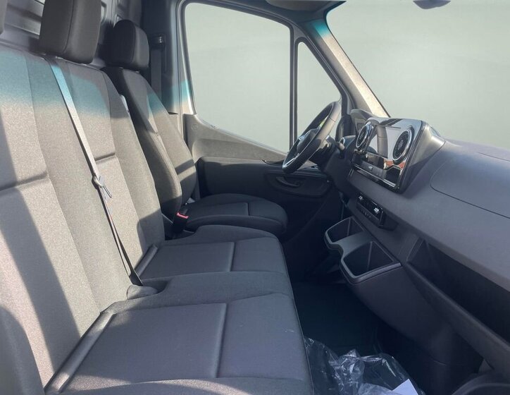 Mercedes-Benz Sprinter Skříň 2,0 l 140 kw