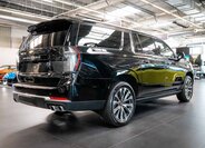 Chevrolet Suburban SUV 6,2 l 313 kw