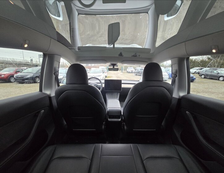 Tesla Model Y SUV 0,0 393 kw