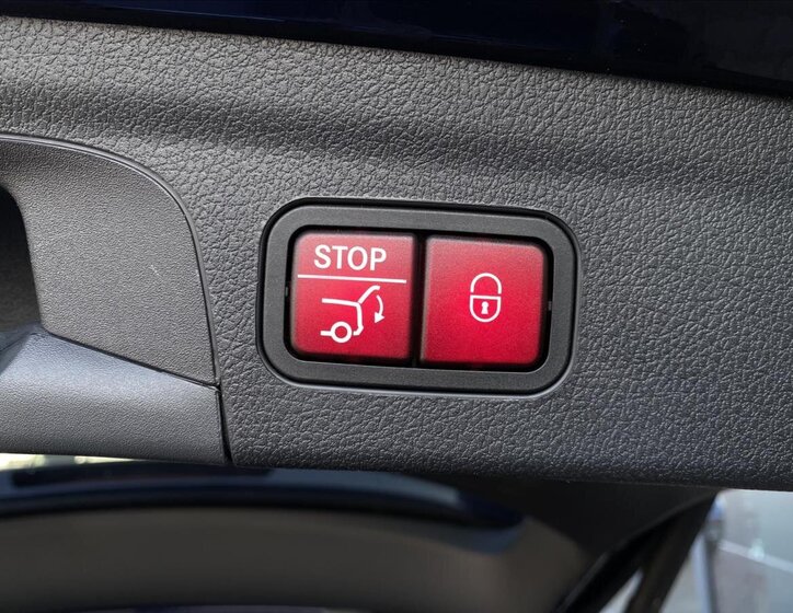 Mercedes-Benz GLE SUV / Terénní 2,0 l 143 kw