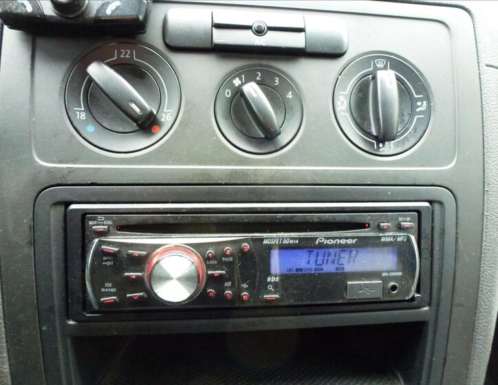 Volkswagen Caddy Skříň 1,9 l 55 kw