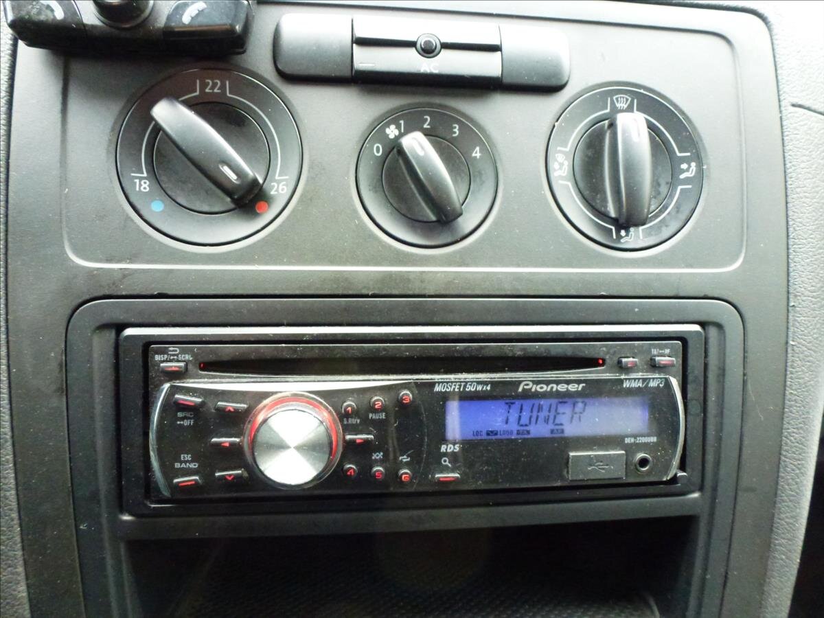 Volkswagen Caddy Skříň 1,9 l 55 kw