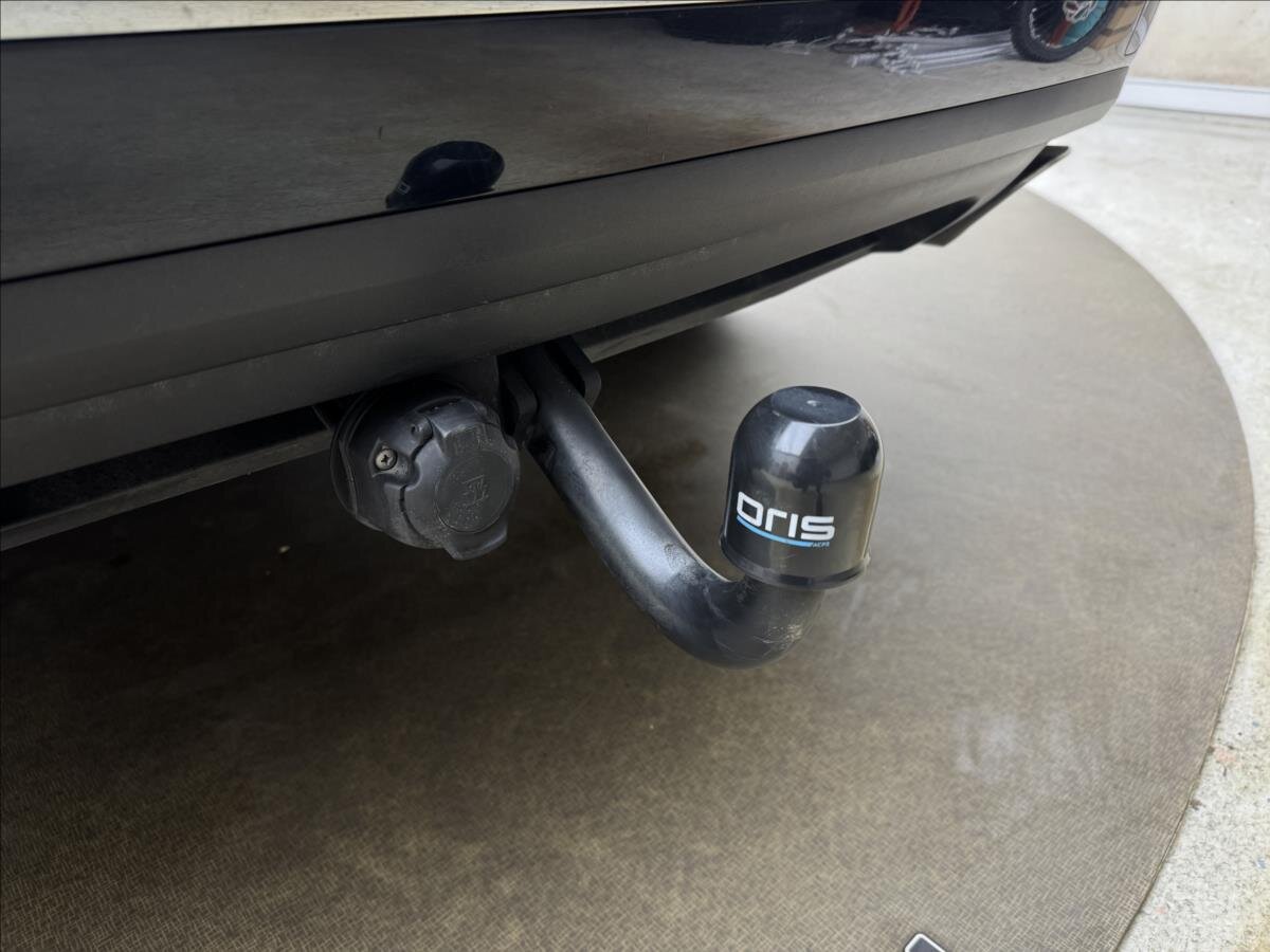 Volkswagen Touareg SUV / Terénní 3,0 l 193 kw