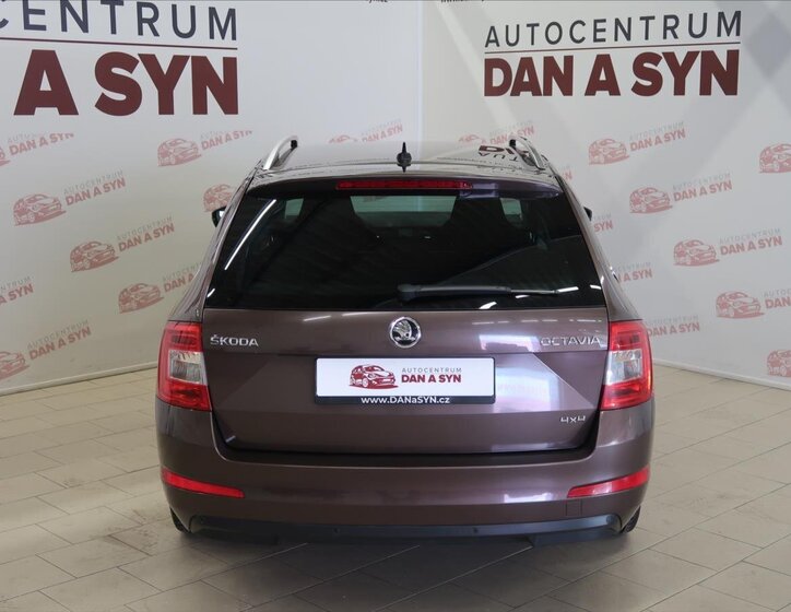 Škoda Octavia Kombi 2,0 l 110 kw