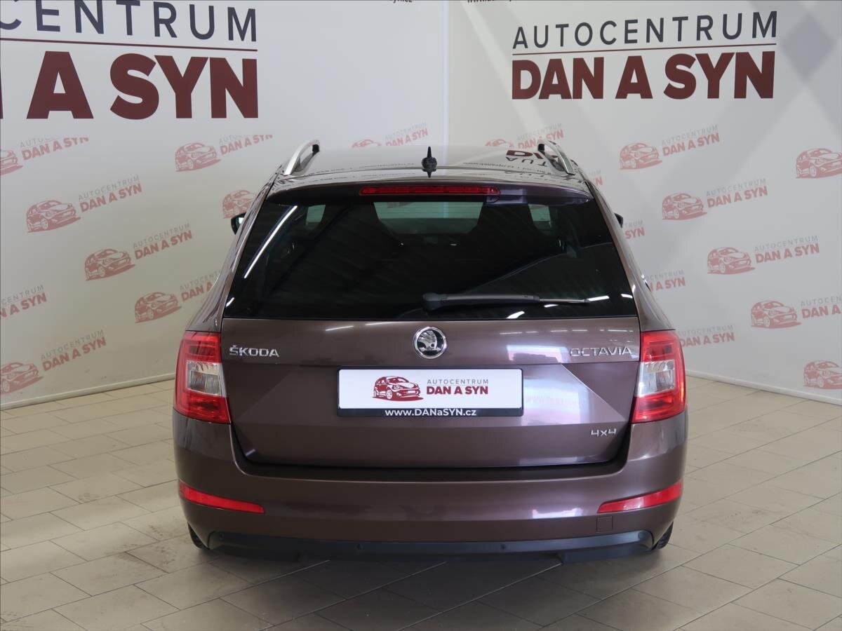 Škoda Octavia Kombi 2,0 l 110 kw
