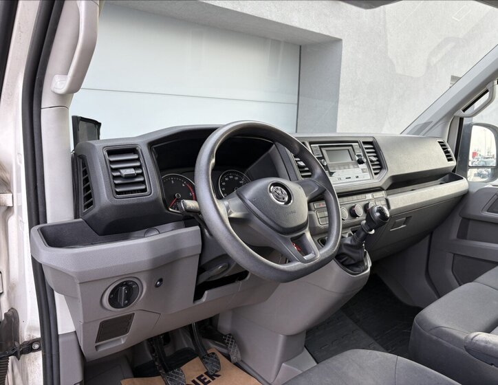 Volkswagen Crafter Skříň 2,0 l 103 kw