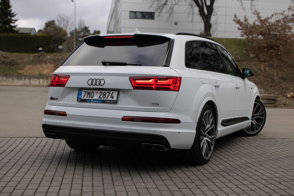 Audi SQ7 SUV / Terénní 4,0 l 320 kw