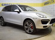 Porsche Cayenne SUV 4,8 l 405 kw
