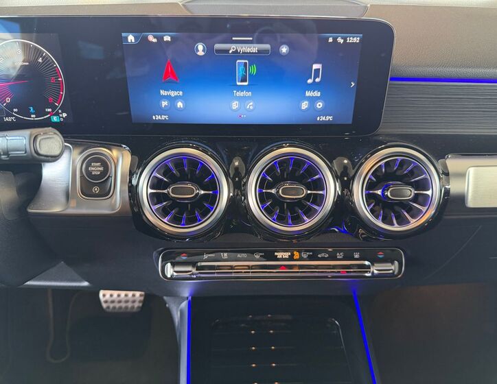 Mercedes-Benz GLB 14