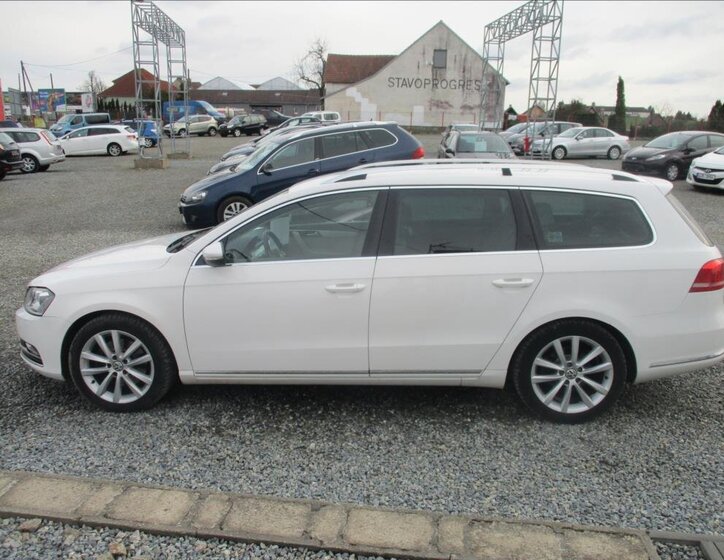 Volkswagen Passat Kombi 2,0 l 103 kw