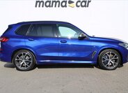 BMW X5 SUV / Terénní 4,4 l 390 kw