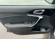 KIA ProCeed Kombi 1,5 l 118 kw