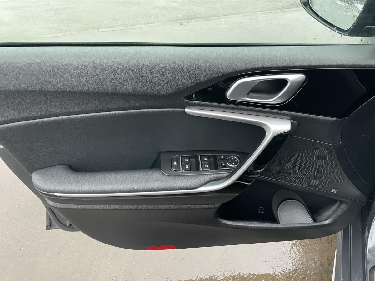 KIA ProCeed Kombi 1,5 l 118 kw