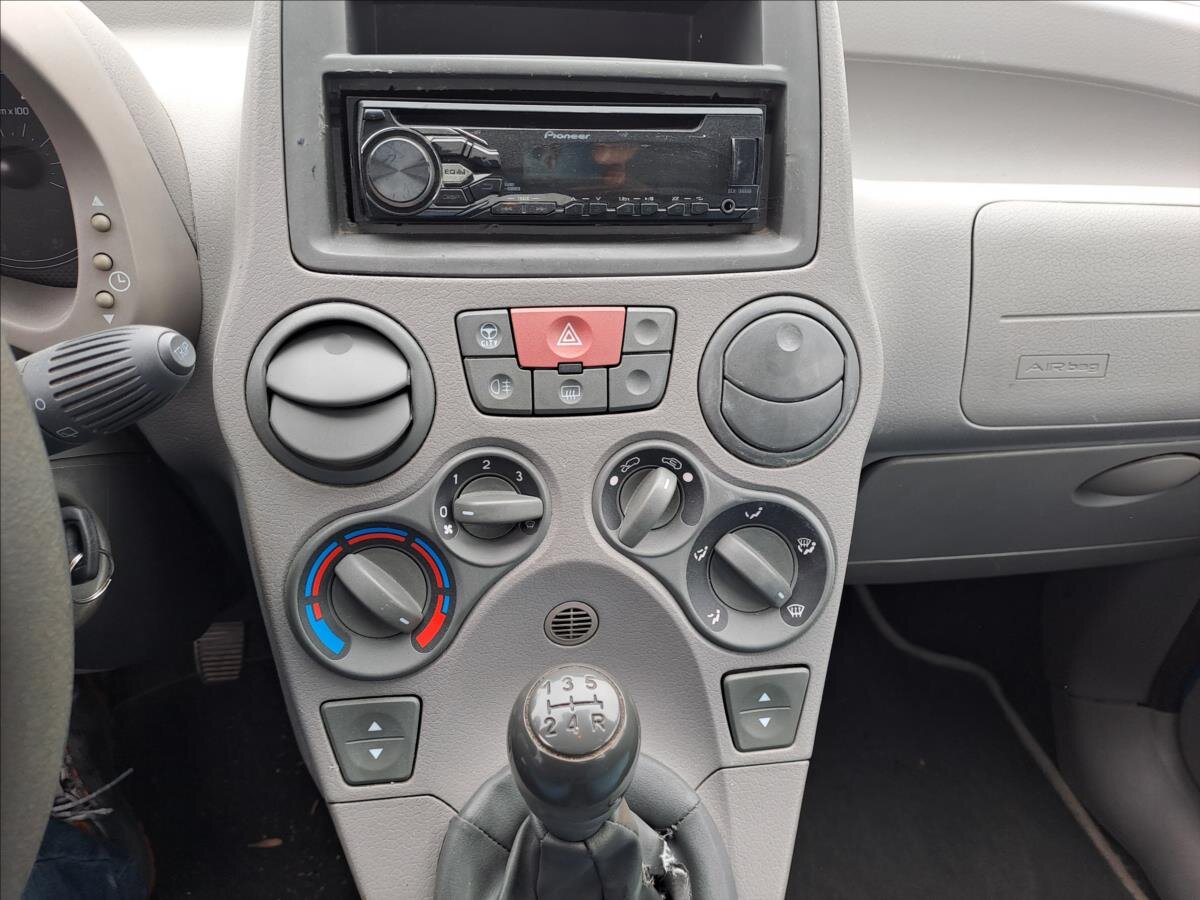 Fiat Panda Hatchback 1,1 l 40 kw