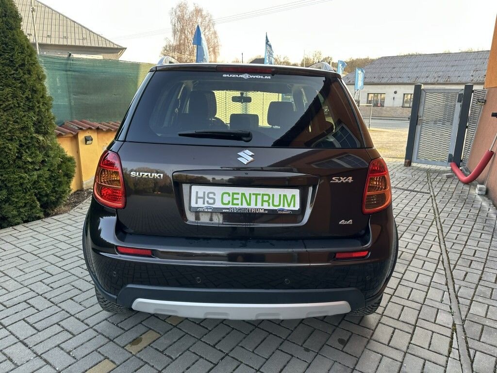 Suzuki SX4 Hatchback 1,6 l 88 kw