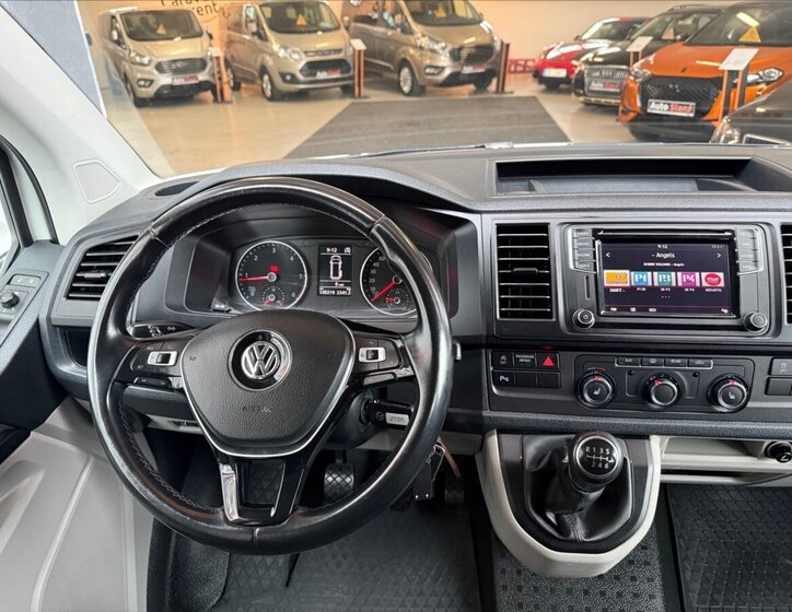 Volkswagen Transporter 15