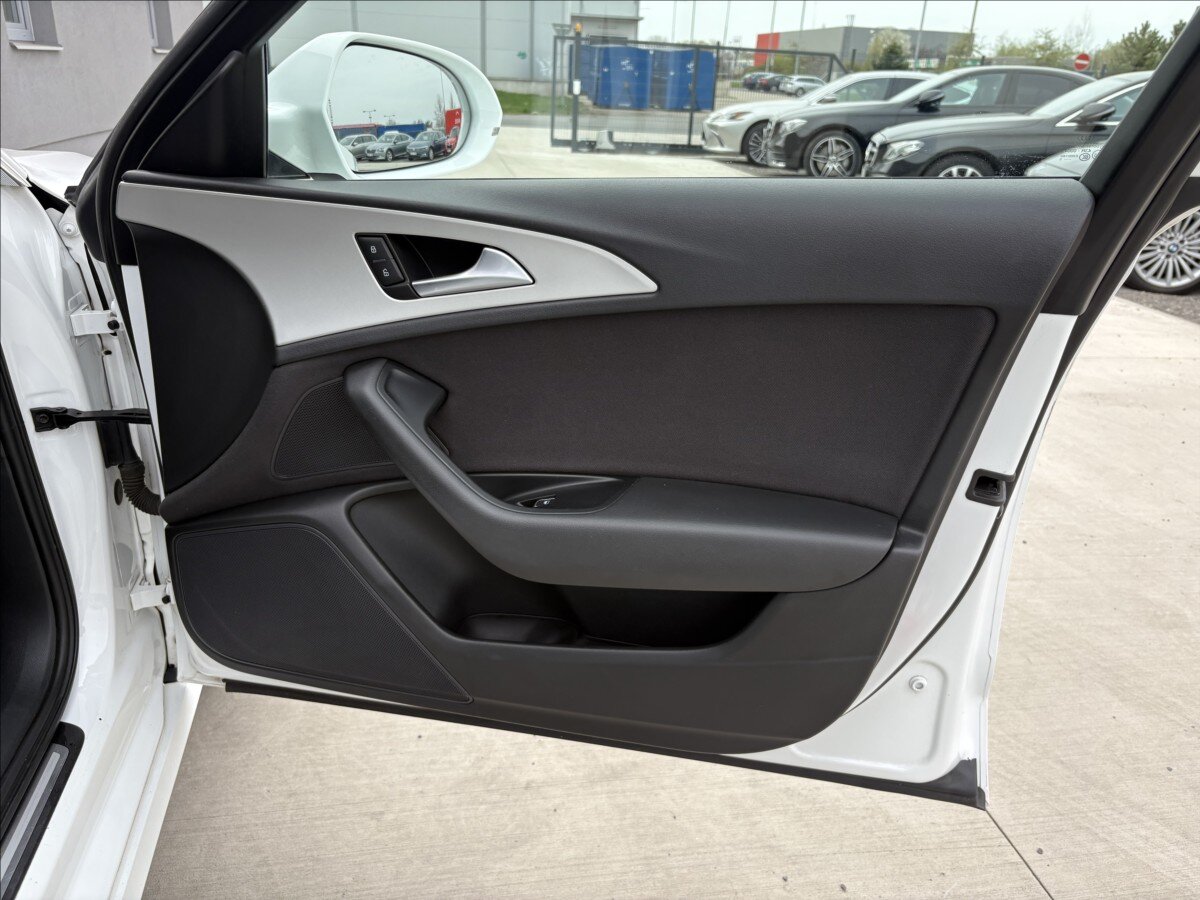 Audi A6 Sedan / Limuzína 3,0 l 160 kw