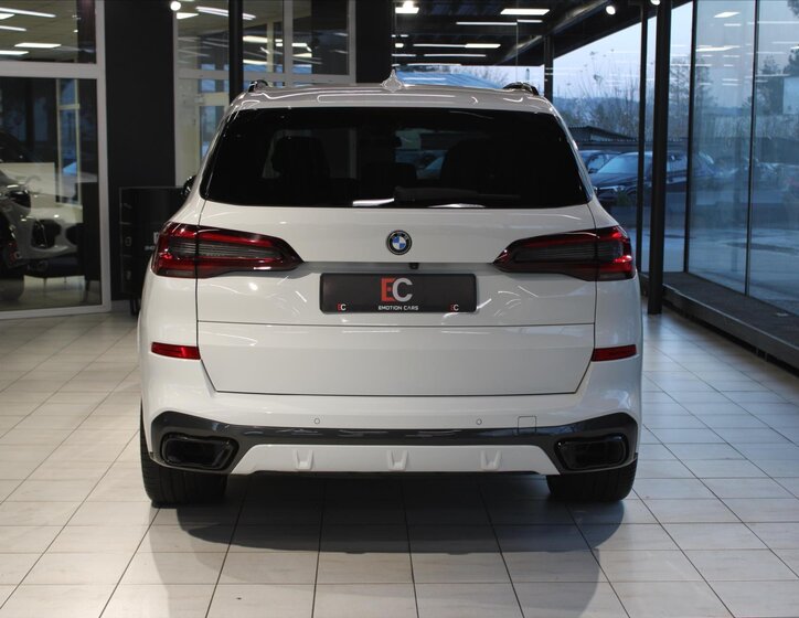 BMW X5 5