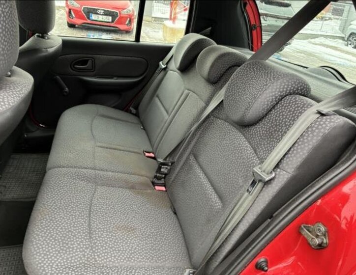 Renault Clio Hatchback 1,1 l 43 kw