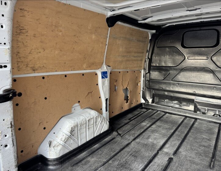 Ford Transit Custom Skříň 2,0 l 77 kw