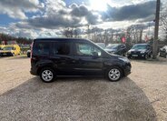 Ford Tourneo Connect 8