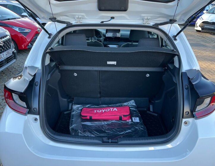 Toyota Yaris Hatchback 1,5 l 68 kw