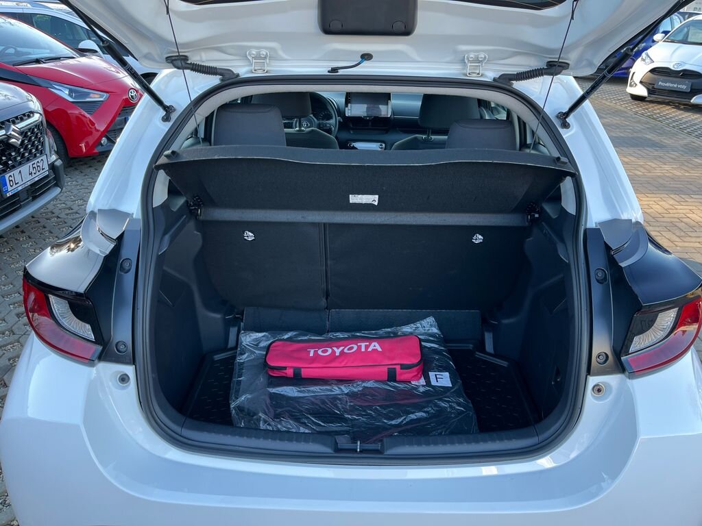 Toyota Yaris Hatchback 1,5 l 68 kw