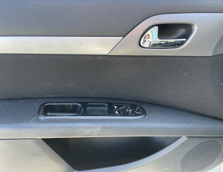 Peugeot 407 Kombi 1,6 l 80 kw