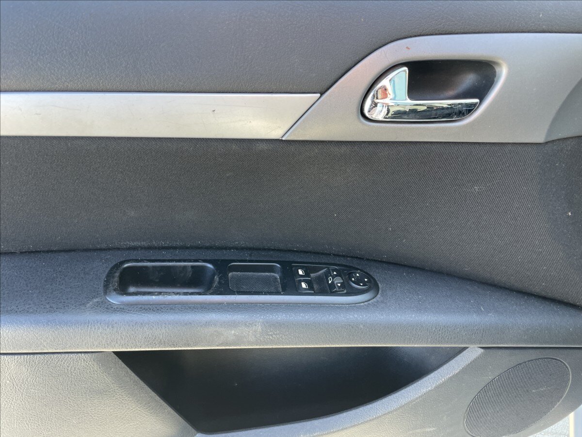 Peugeot 407 Kombi 1,6 l 80 kw