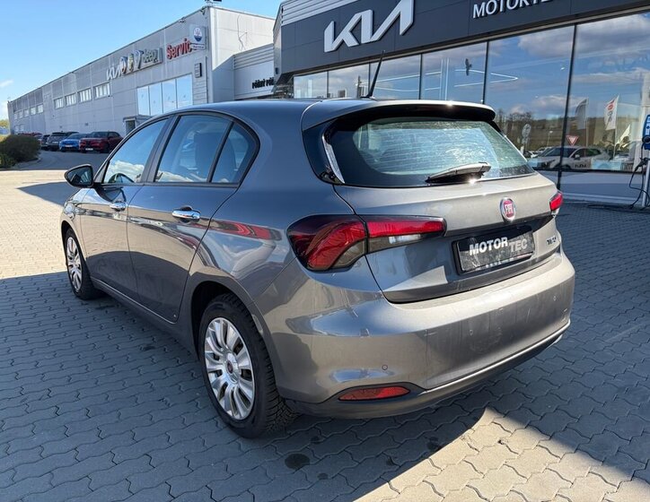 Fiat Tipo Hatchback 1,4 l 88 kw
