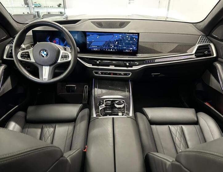 BMW X7 7