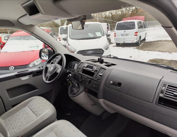 Volkswagen Transporter Ostatní 2,0 l 84 kw