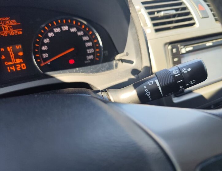 Toyota Avensis Kombi 2,0 l 93 kw