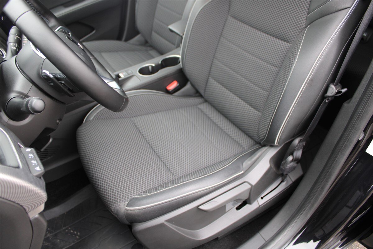 Renault Arkana Hatchback 1,3 l 116 kw