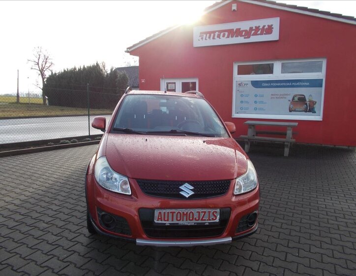 Suzuki SX4 Hatchback 1,6 l 88 kw
