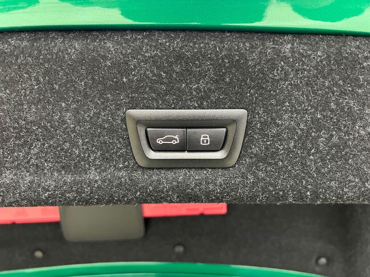 BMW M3 Sedan / Limuzína 3,0 l 390 kw