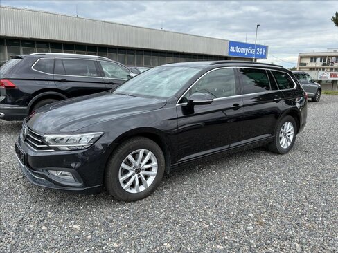 Volkswagen Passat Kombi 2,0 l 110 kw